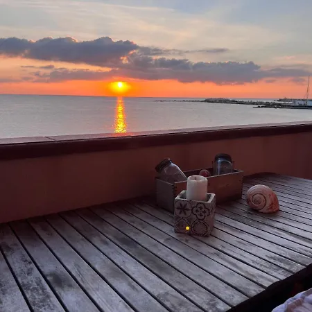 شقة La Casa Dell'alba مارزاميمي