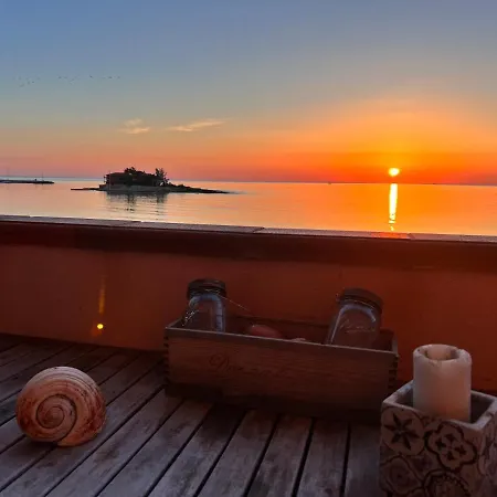 La Casa Dell'alba شقة مارزاميمي